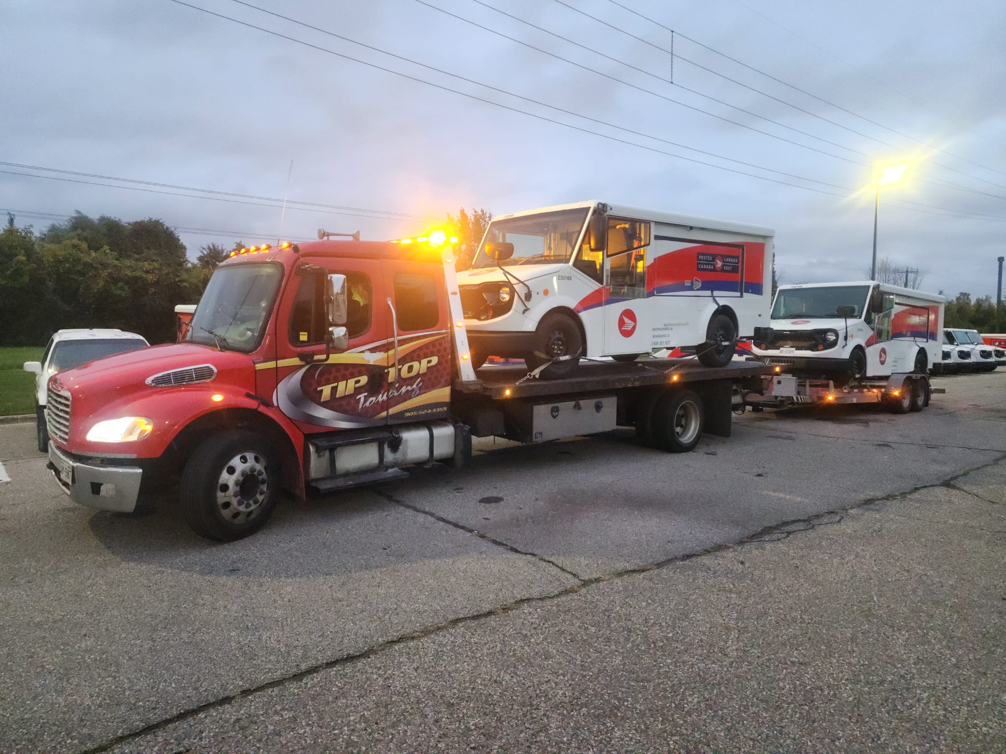 Fast and Reliable Emergency Towing Services by Tip Top Towing