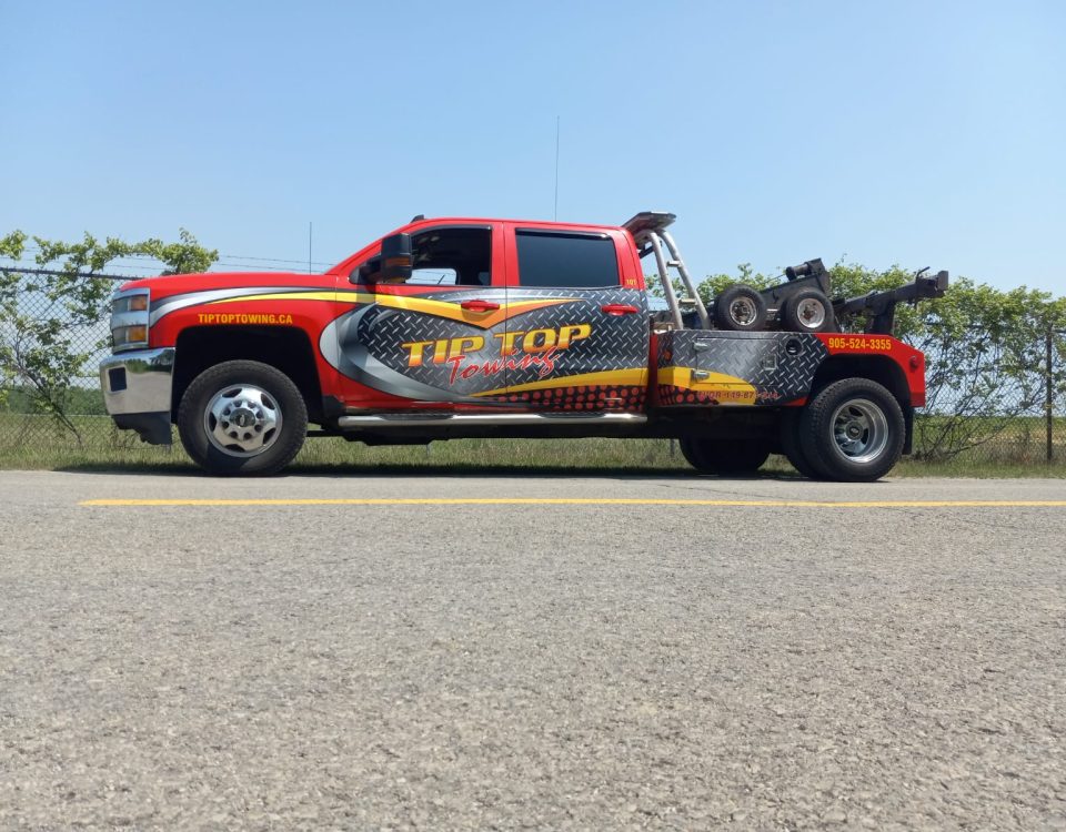 Reliable vehicle recovery services from Tip Top Towing, ensuring rapid, safe, and tailored solutions for any emergency situation.